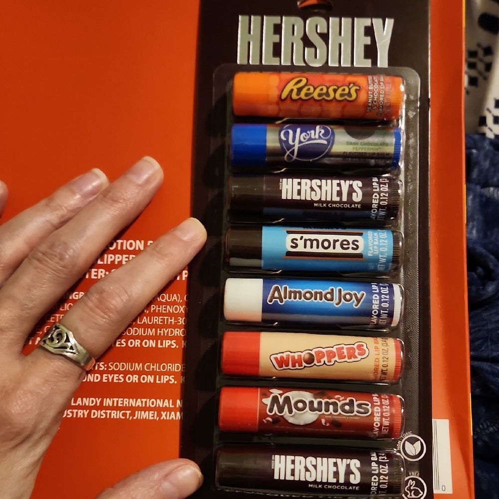Hershey's Assorted Lip Balm Set